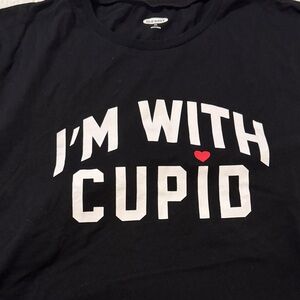 Old Navy Black Tee with 'I'm With Cupid' Design